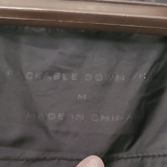 MK Black Puffer Jacket - Picture 6 of 6